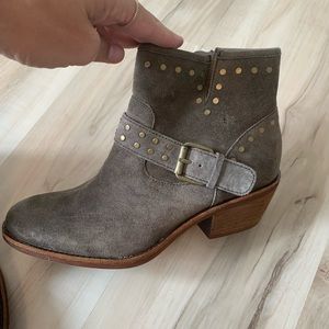 Suede booties